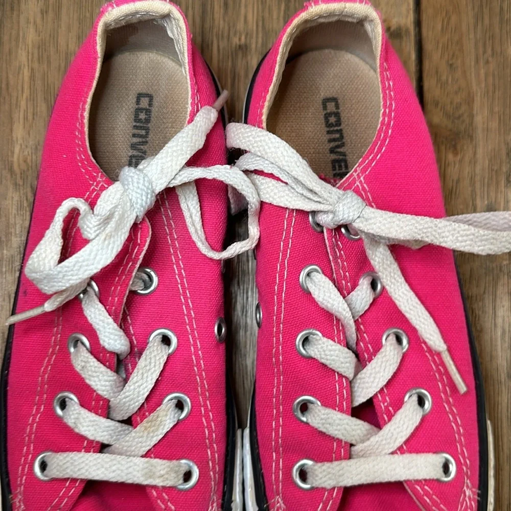 Converse Pink Pop Chuck Taylor All Star Junior's Ox Lace Up Low Top/Sz 1
